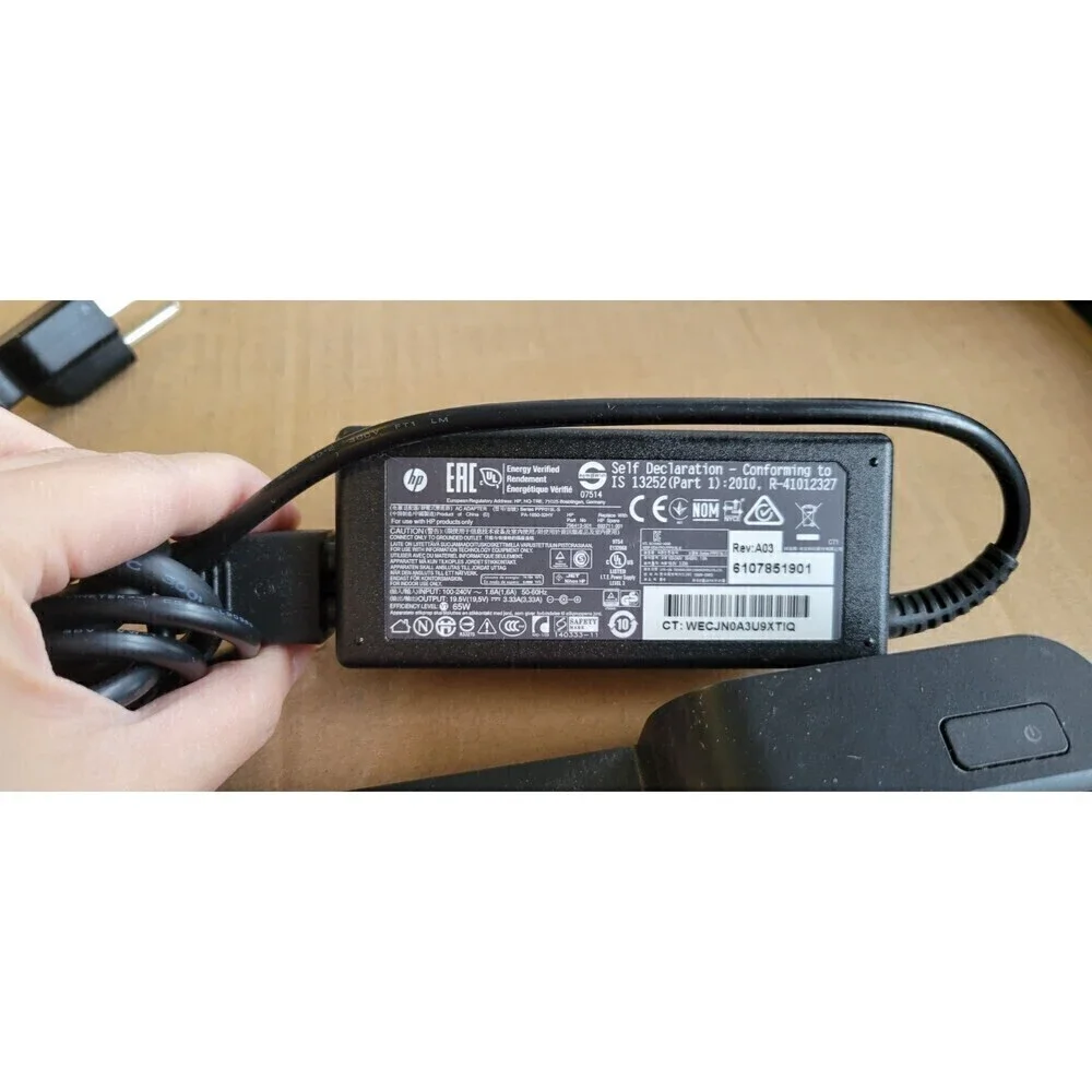 hp 2013 UltraSlim Docking Charging Station Black Serial 5CG527XFGW